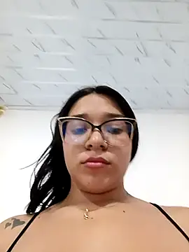 -VICKKY live sex cam