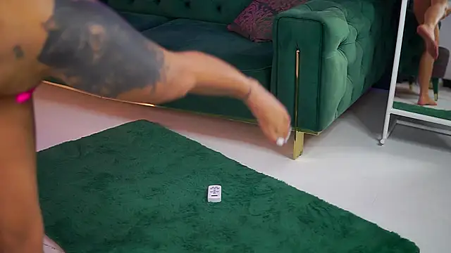 YuliaDesirevska live sex cam