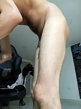 Pingasaboy20 live sex cam