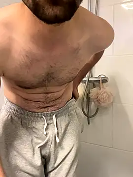 Frankieyyy1 live sex cam