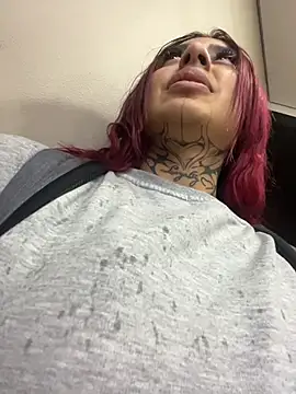 Kuromi_LS live sex cam