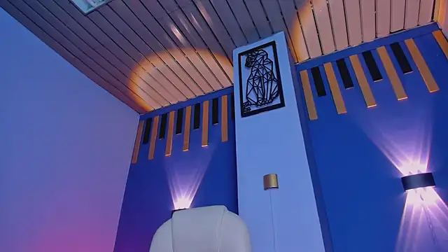 AlejandroStormm live sex cam