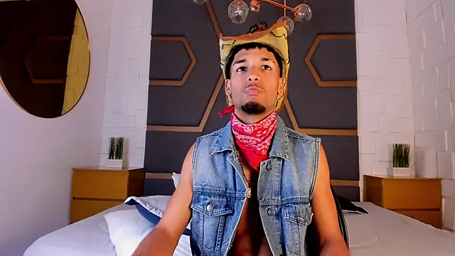 Thiagoferreti live sex cam