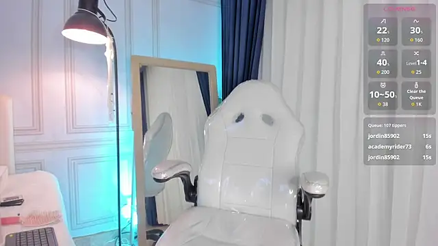 Doll_Isa_ live sex cam