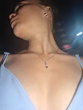 HelenHoltz live sex cam