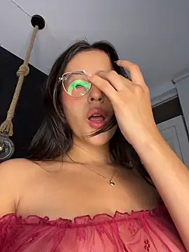 Juanita-Diaz live sex cam