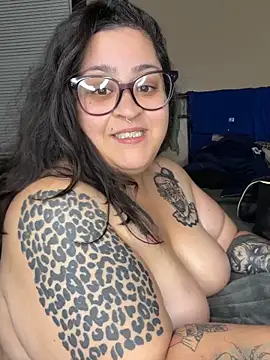 Tillymarie live sex cam