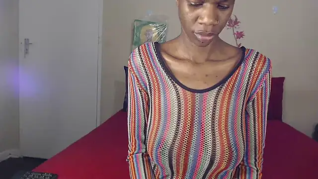 Blacktittiex02's Stripchat show and profile