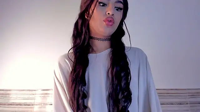 Sophia_Cambpell live sex cam