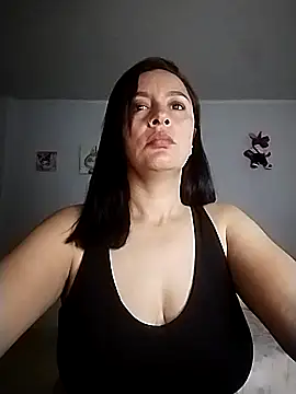 hailey85 live sex cam