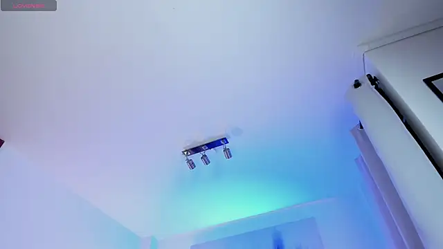 KamiSuarez live sex cam