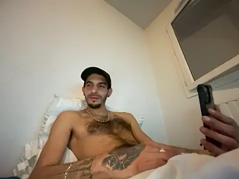 Rebeu313 live sex cam