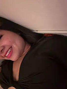 LunaBaker-1 live sex cam