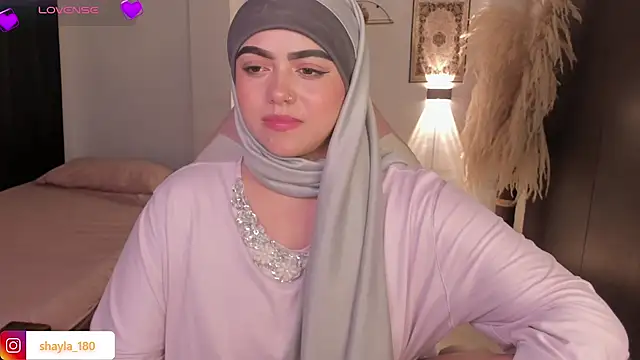 shayla_18 live sex cam