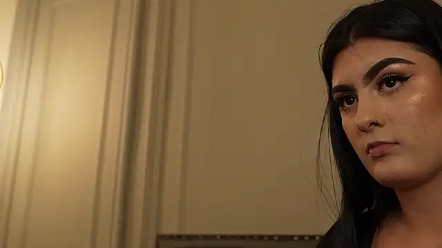 IrisBaker live sex cam