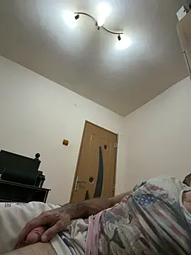 sexyman1936 live sex cam