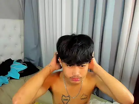hardcocktwink live sex cam