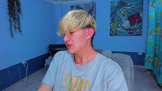 patrik_027 live sex cam