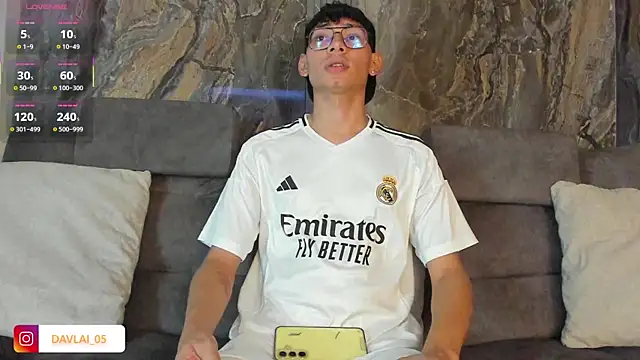 Daviid_laidd live sex cam