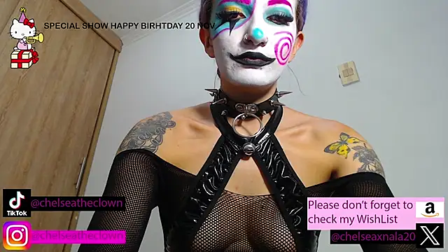 Eloise-brown live sex cam