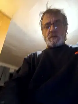 OralDesires2 live sex cam