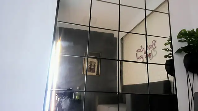 tatijara live sex cam