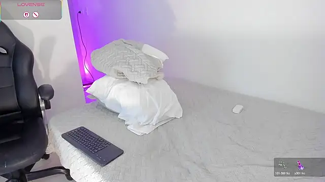 AnitaHaywood_ live sex cam