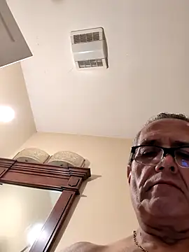 bobby69cock live sex cam