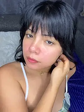 ZafiroKlein live sex cam