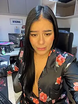 Miah_gomez_ live sex cam