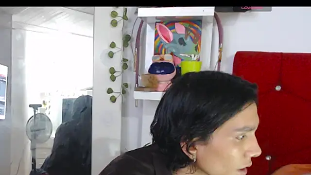 LAICK_01's Stripchat show and profile