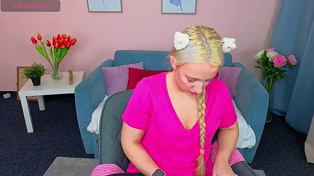 AuroraSkyee live sex cam