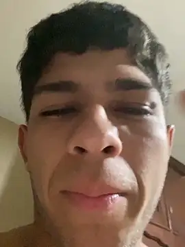 Benjxmin_077 live sex cam