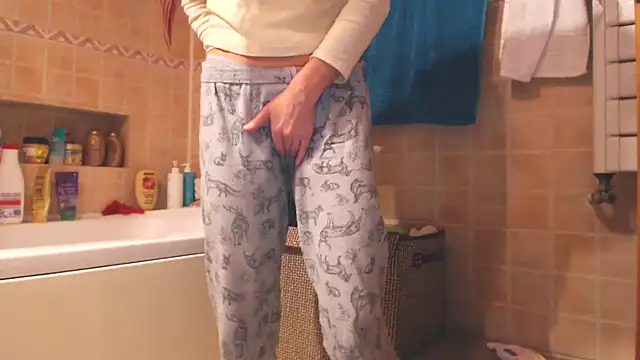 LovelyAndraGirl live sex cam