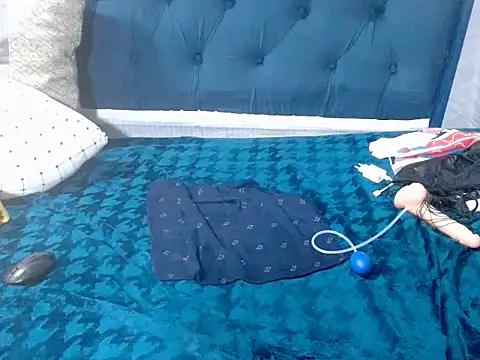 Peachesx25 live sex cam