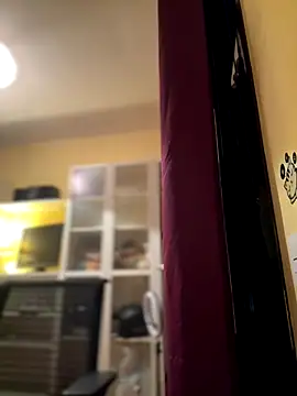 Carlita_cute's Stripchat show and profile