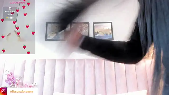 Alisson__Thompson live sex cam