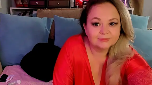 ShannaKingson live sex cam