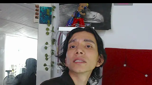 LAICK_01's Stripchat show and profile