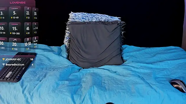 Sweet_Alessandre's Stripchat show and profile