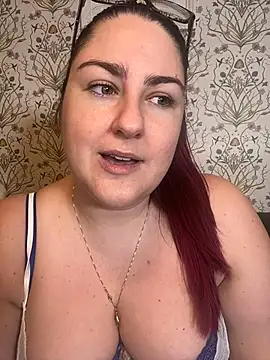 Lacey-BBW live sex cam
