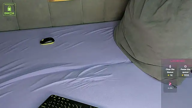 RoxyTaylon live sex cam