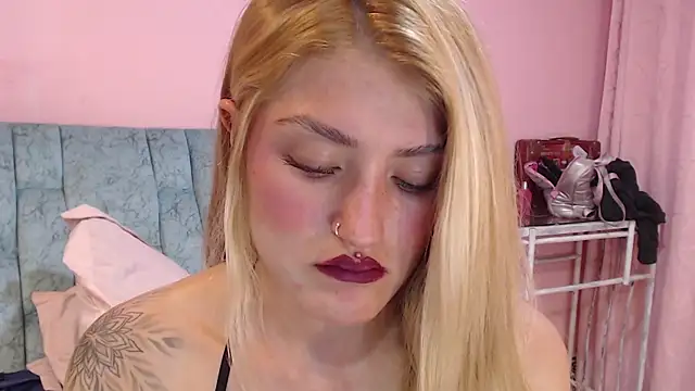 Camila_Russoo live sex cam