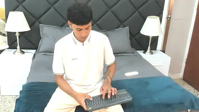 Denis_Carpenter live sex cam