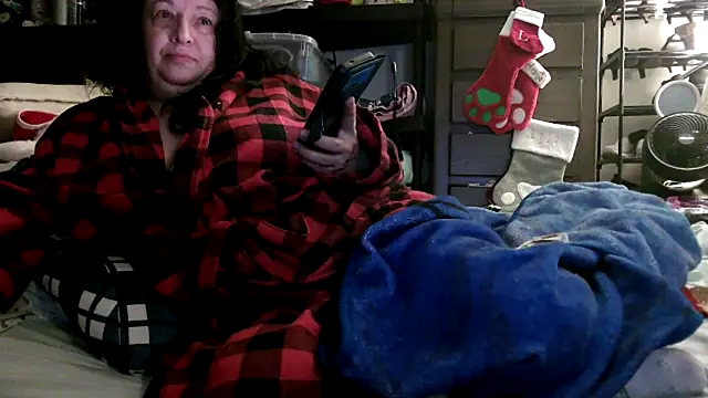 WHITEDAROSE's Stripchat show and profile