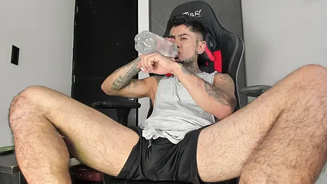 sergiio_mesa27 live sex cam