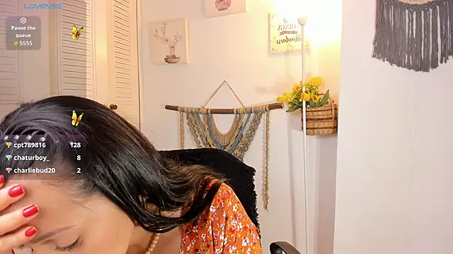 anaruiz_'s Stripchat show and profile