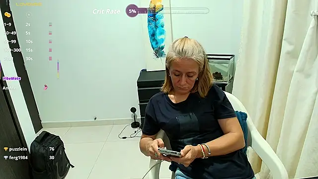 Naty_Stone's Stripchat show and profile