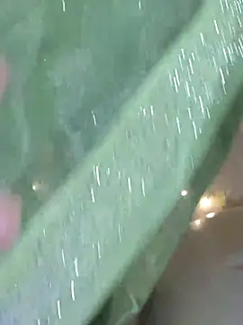 KARISHMA-STRIP live sex cam