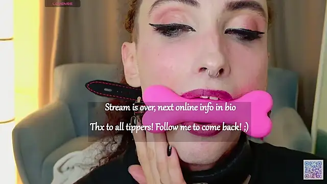 Queen_of_tease live sex cam